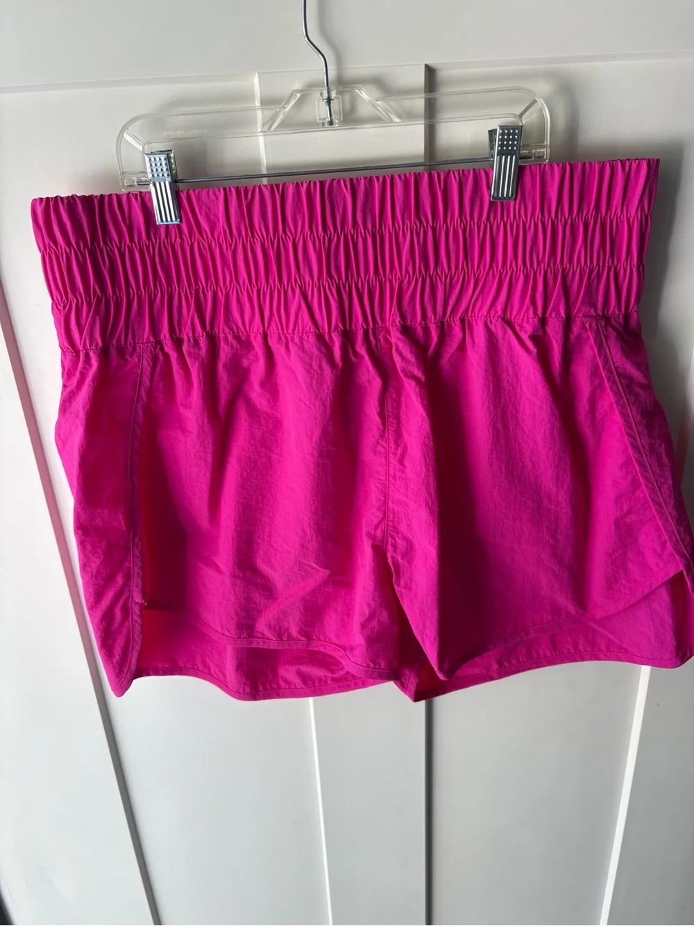 Zenana Casual Windbreaker Smocked Waistband Running Active Gym Shorts Women’s 1X